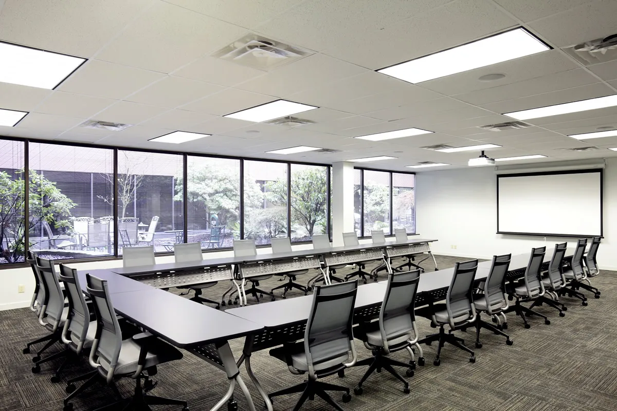 airport-executive-park-amenities-conferences